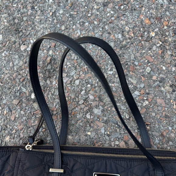 Kate Spade New York Wilson Road Tote Bag Quilted Talya Large Black EUC Shoulder - Picture 3 of 11